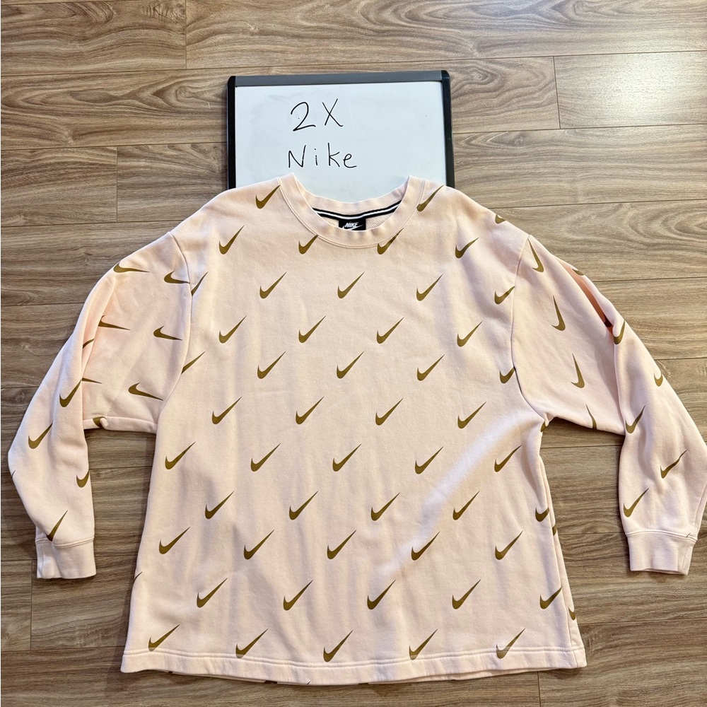 Nike Pink and Gold crewneck Sweatshirt 2X